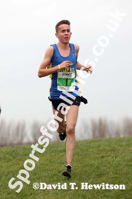SAdrian Bailes (Birtley) under-20 men 3rd North Eastern Cross Country, Champs., Temple Park, South Shields. Photo: David T. Hewitson/Sports for All Pics